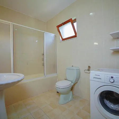 Lovely Villa Surrounded By Nature In Fethiye דירה *